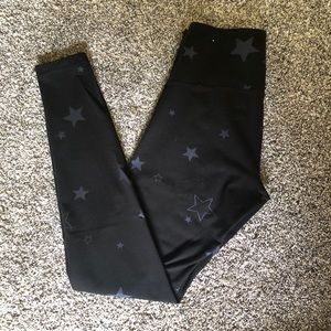 Athletic leggings with blue stars!